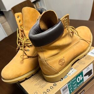 Timberland Classic Tan Boots